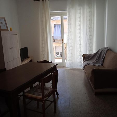 La Casa Di Lucia Appartamento 노바라 외부 사진